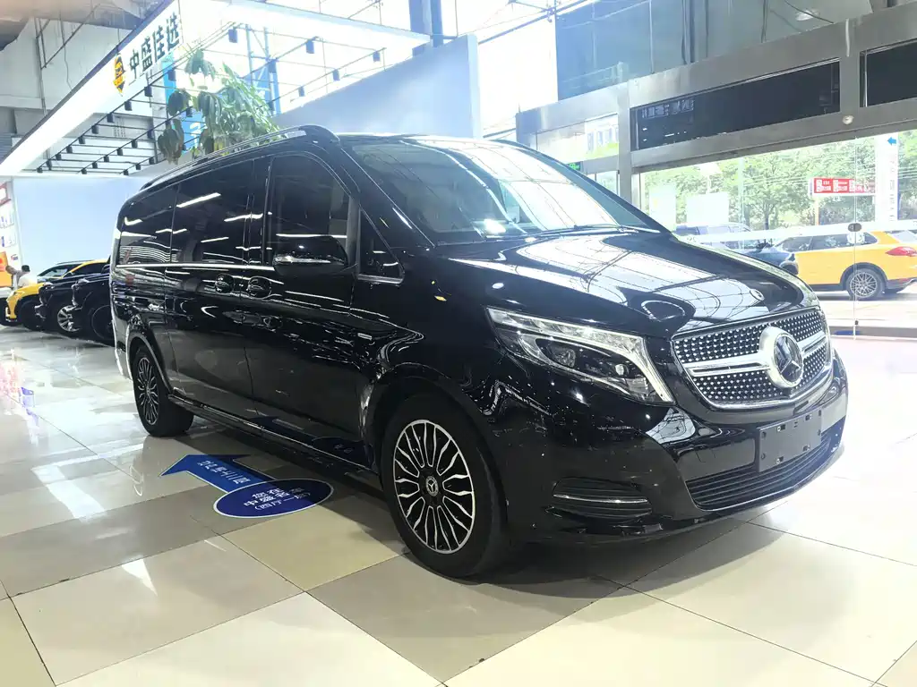 Mercedes-Benz V-Class — миниатюра 3