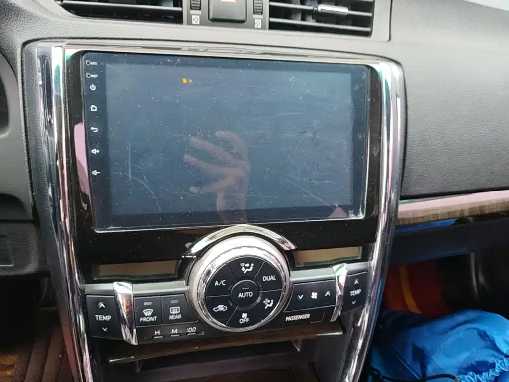 Toyota Reiz — миниатюра 13
