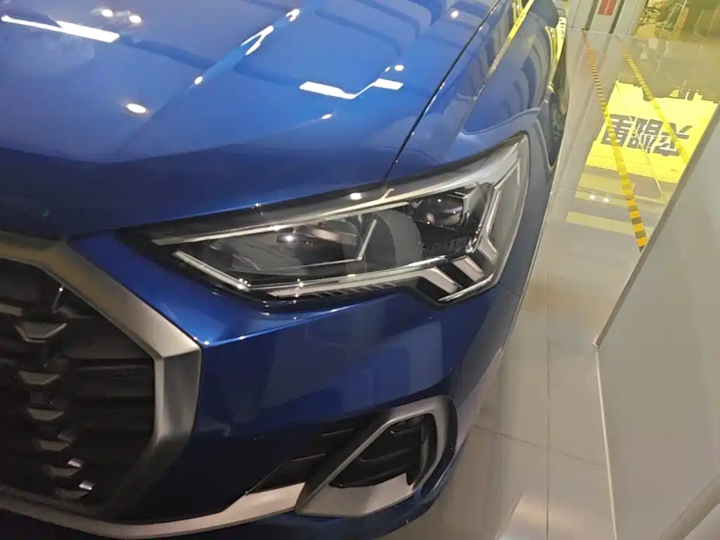 Audi Q3 — миниатюра 24