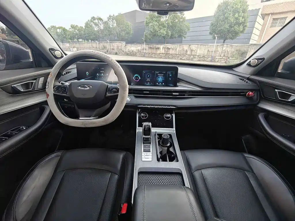 Chery Tiggo 8 — миниатюра 8