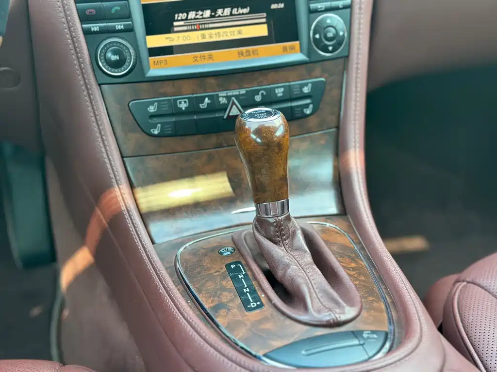 Mercedes-Benz CLS — миниатюра 16
