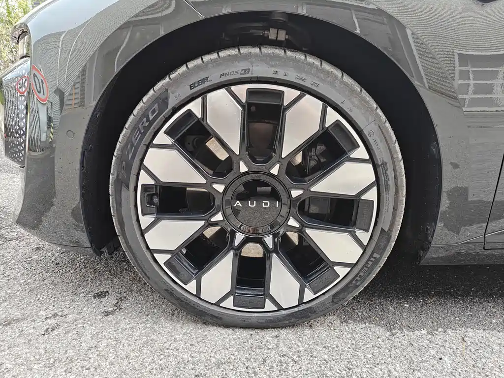 Ауди Ауди. Audi E5 Sportback — миниатюра 19