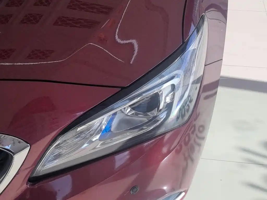 Buick Verano — миниатюра 6