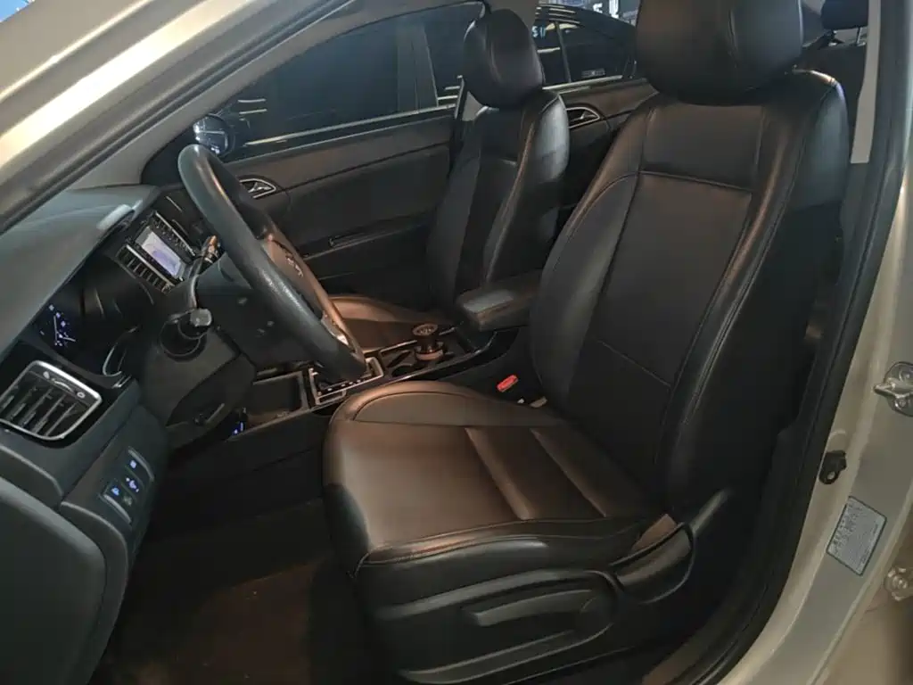 Hyundai Mistra — миниатюра 15