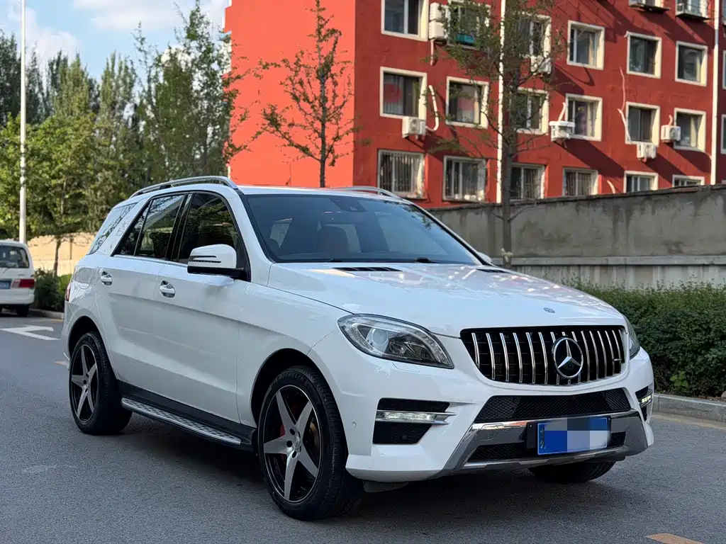 Mercedes-Benz M-Class — миниатюра 3