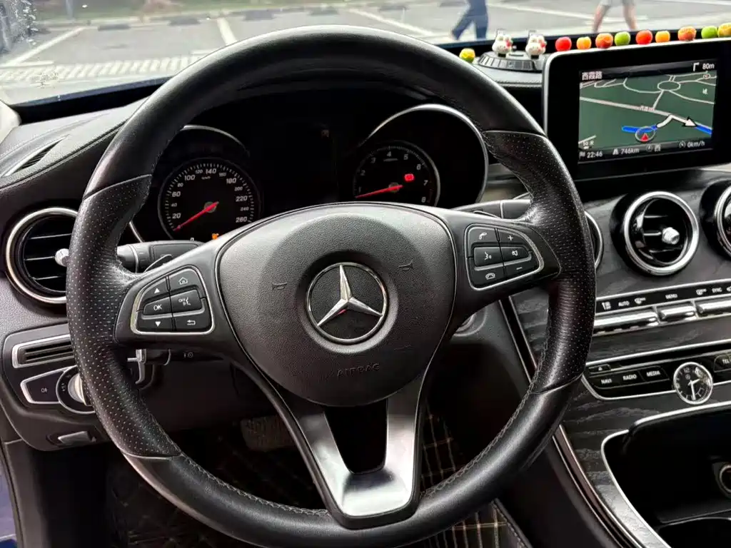 Mercedes-Benz C-Class — миниатюра 5