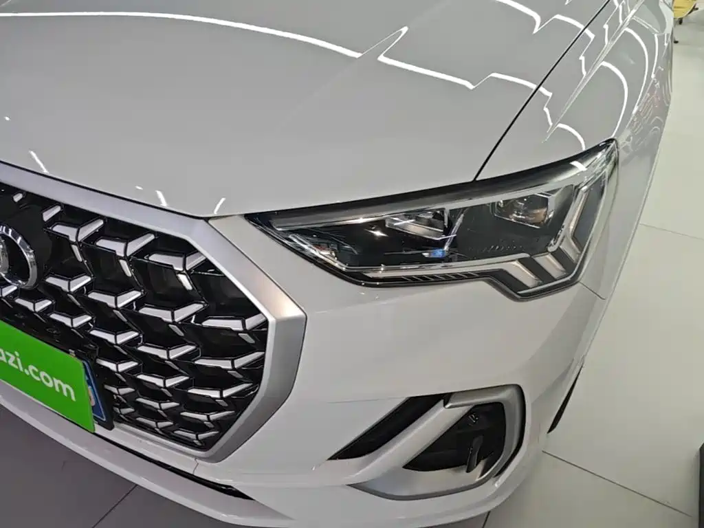 Audi Q3 — миниатюра 24