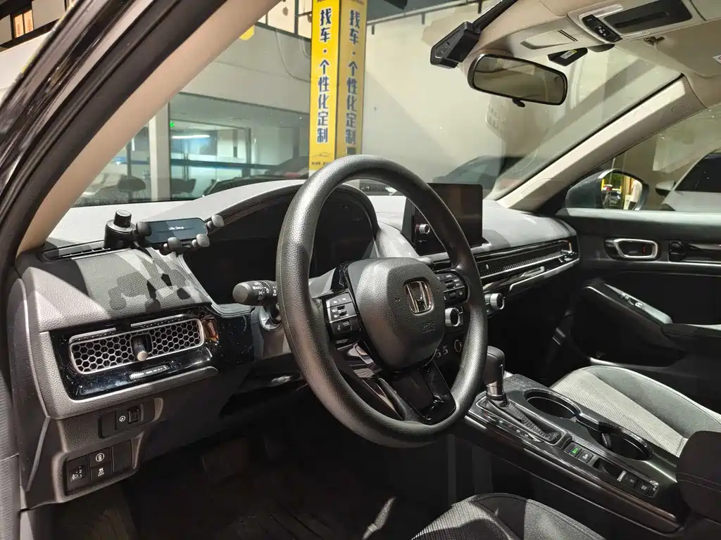 Honda Integra — миниатюра 6