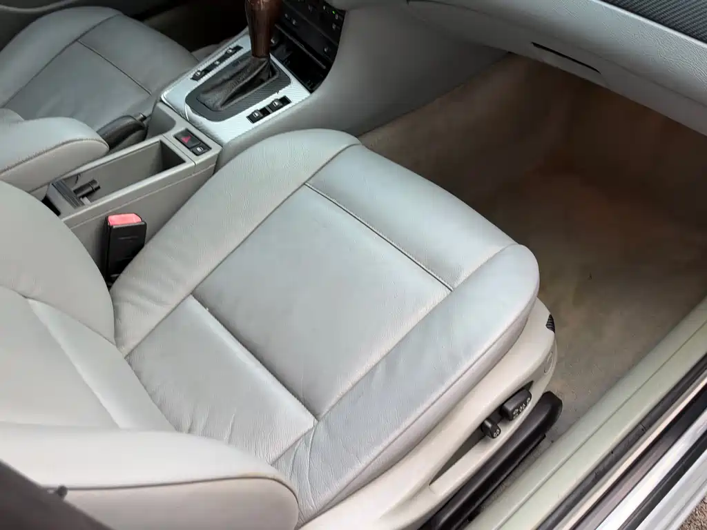 BMW 3 Series — миниатюра 13
