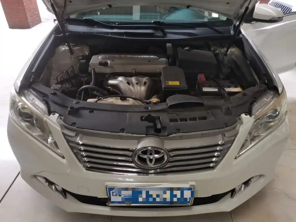 Toyota Camry — миниатюра 20