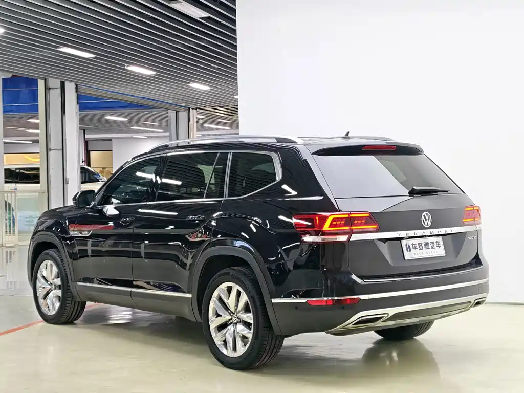 Volkswagen Teramont — миниатюра 5