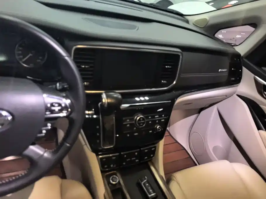 GAC Motor Trumpchi M8 — миниатюра 13