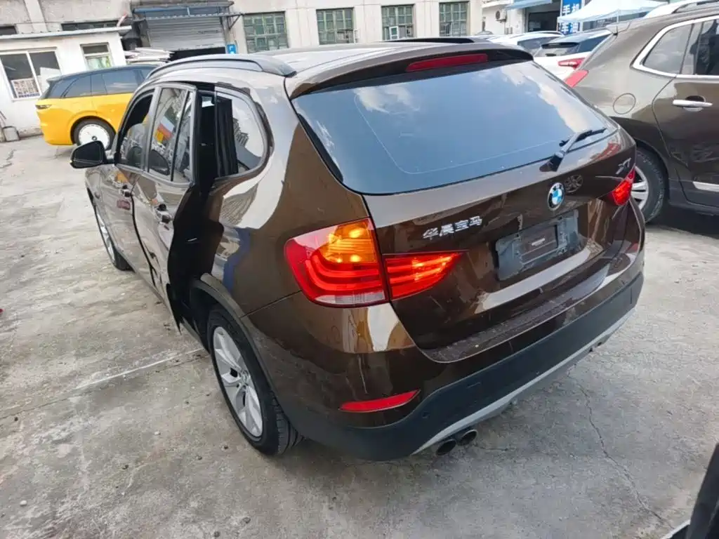 BMW X1 — миниатюра 5