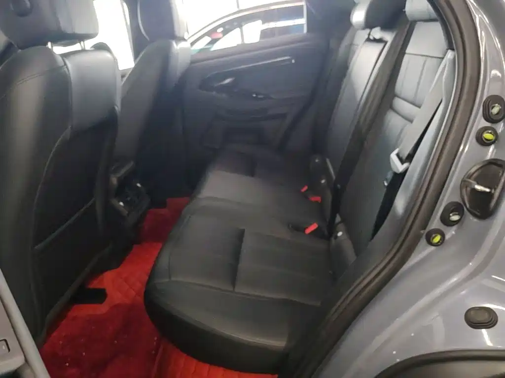 Land Rover Evoque — миниатюра 17