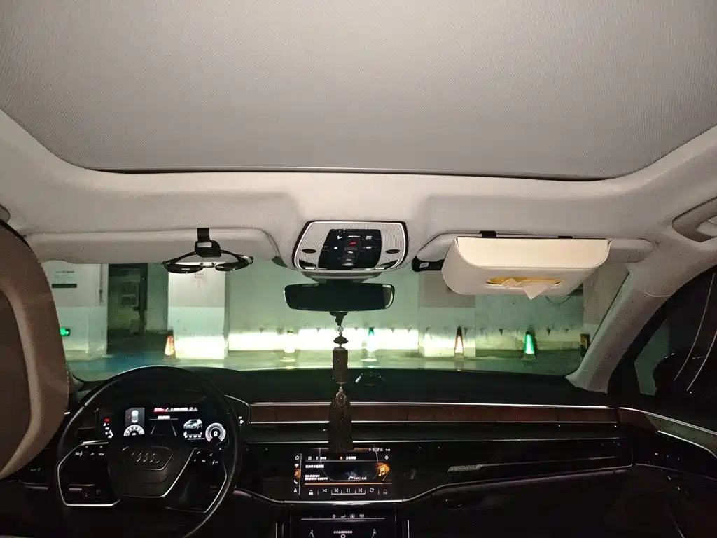 Audi A8 — миниатюра 9