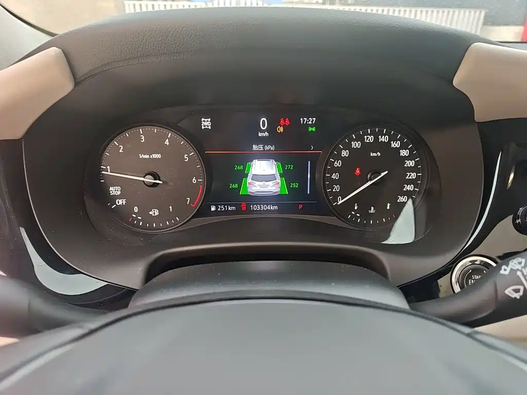 Buick Enclave — миниатюра 4