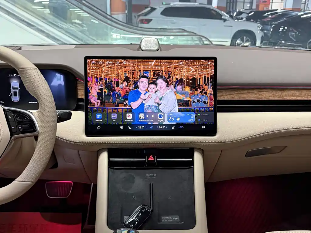 AITO AITO M7 — миниатюра 17