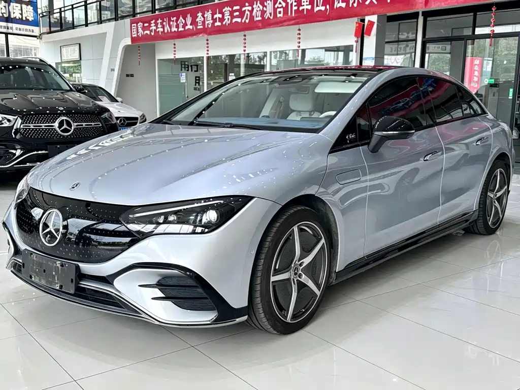 Mercedes-Benz EQE