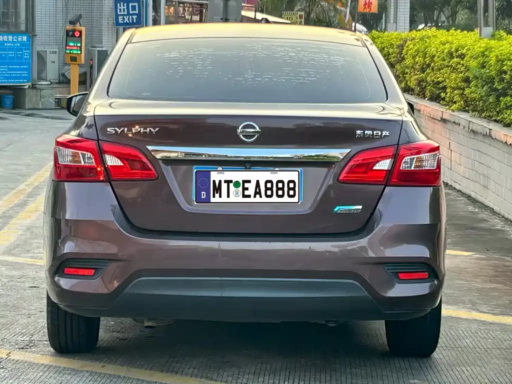 Nissan Sylphy — миниатюра 5
