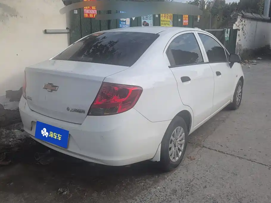 Chevrolet Sail — миниатюра 3