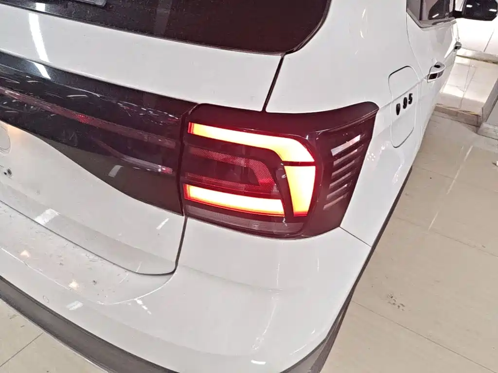 Volkswagen T-Cross — миниатюра 8