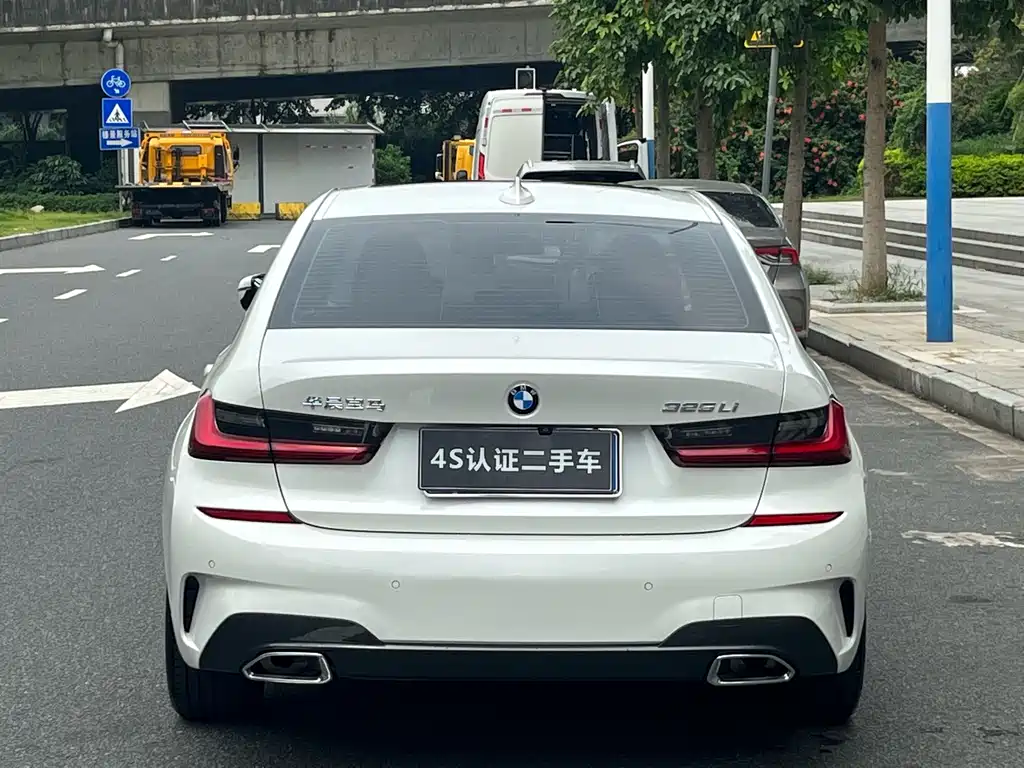 BMW 3 Series — миниатюра 6