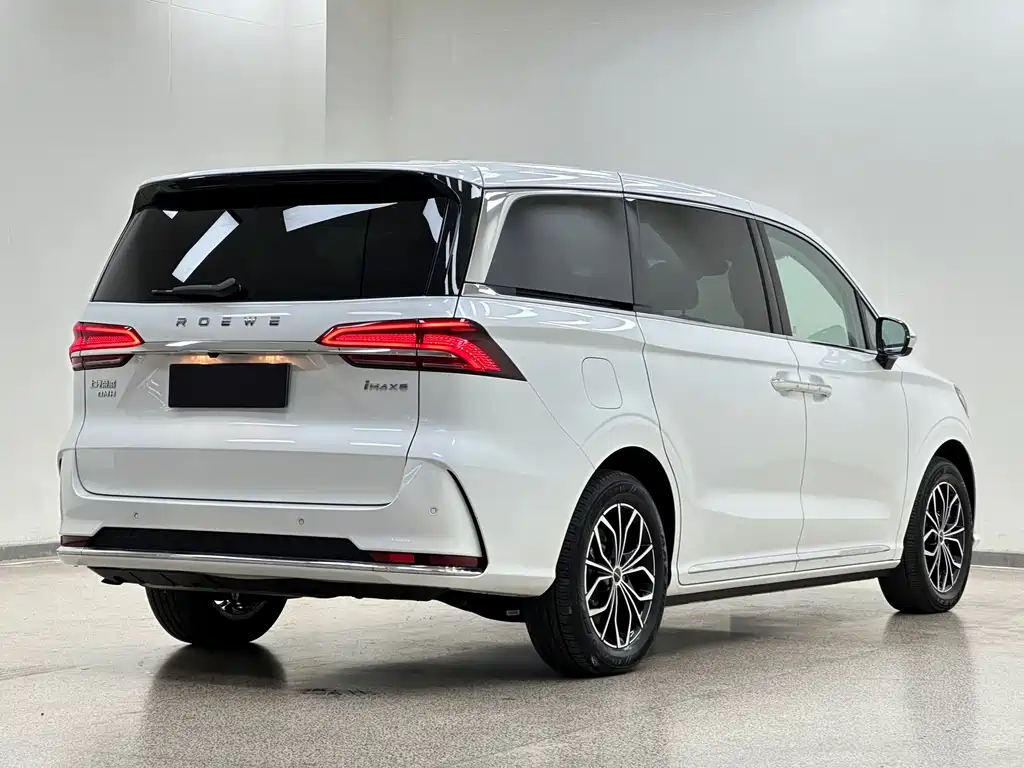 Roewe iMAX8 New Energy — миниатюра 6