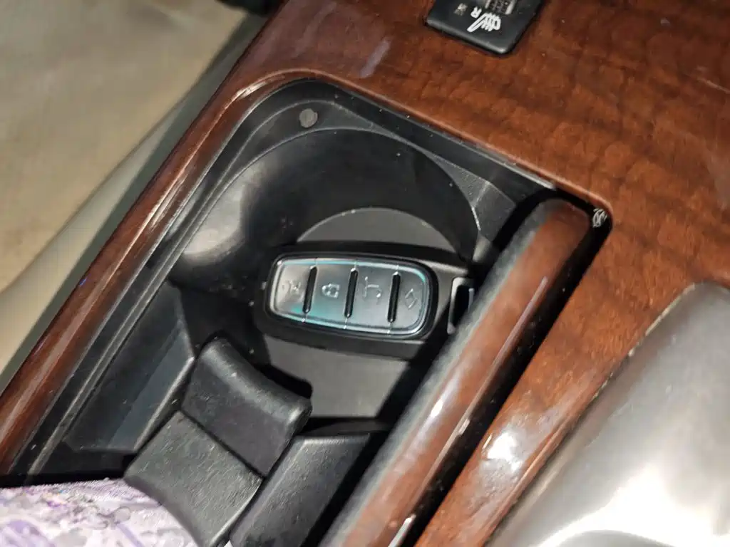 Toyota Reiz — миниатюра 9