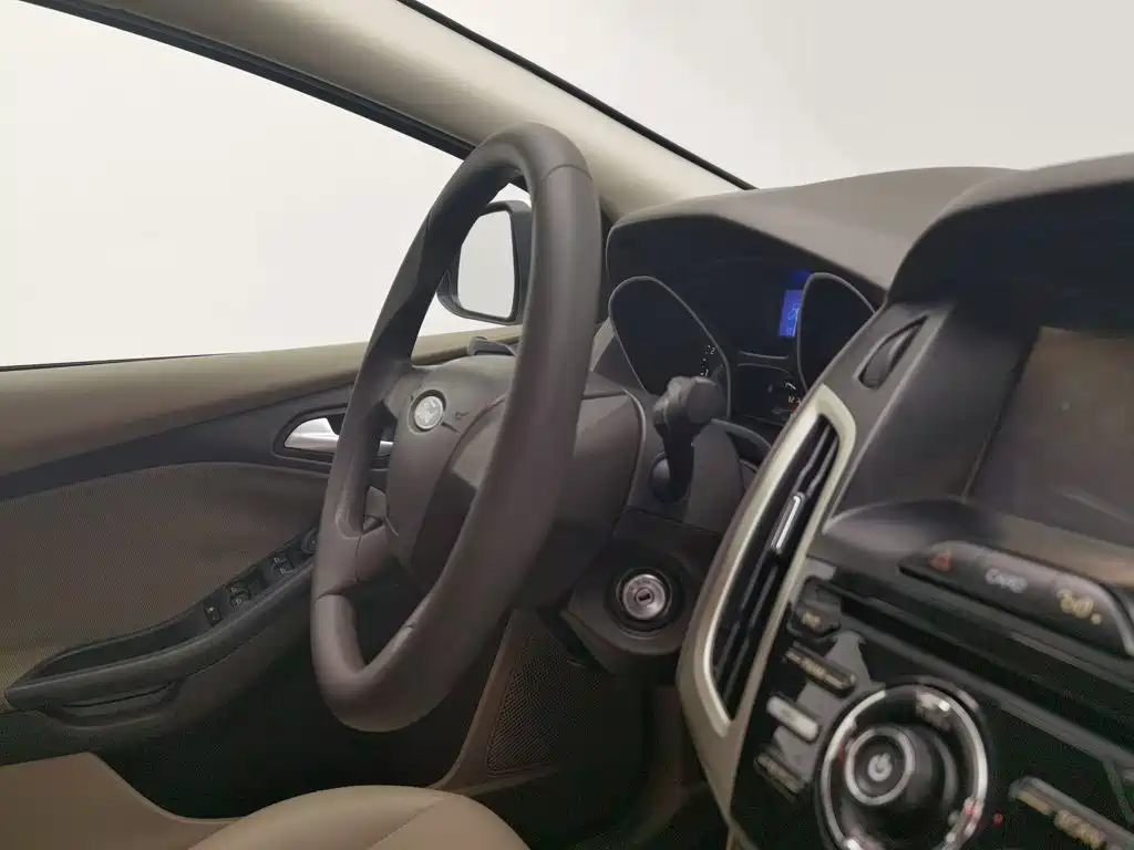 Ford Focus — миниатюра 22