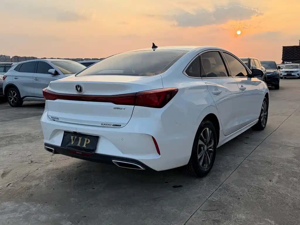 Changan Eado — миниатюра 16