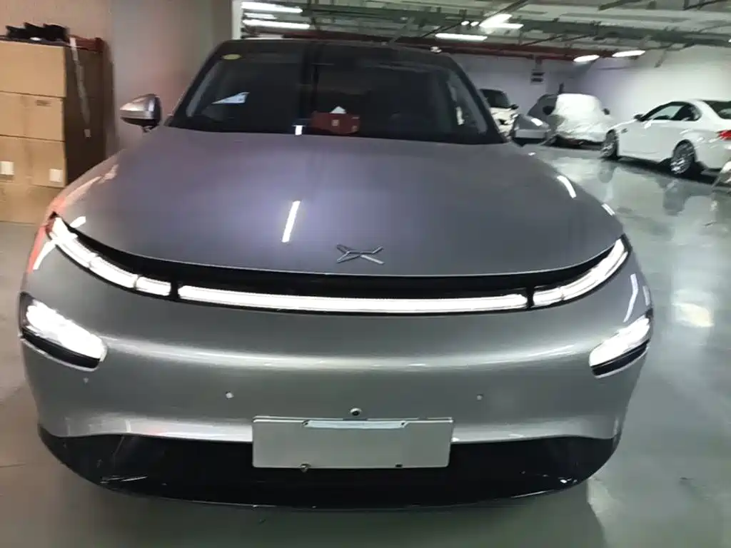 XPeng P7 — миниатюра 3
