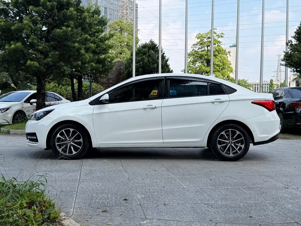Chery Arrizo 5 — миниатюра 4