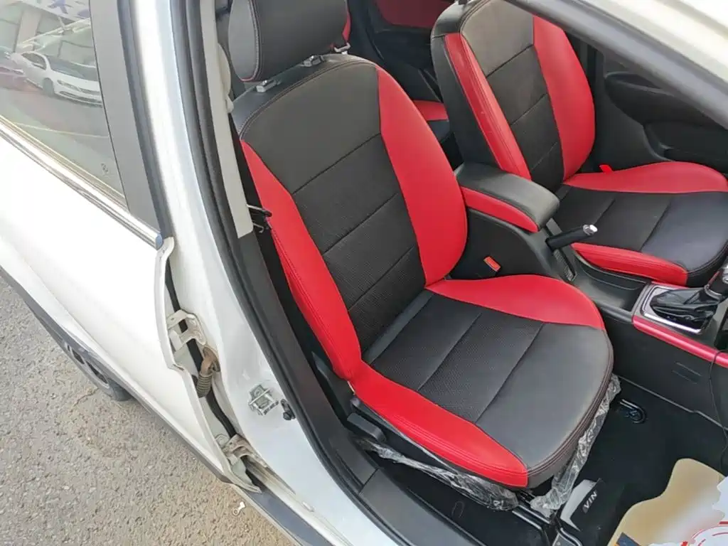 BAIC Senova X25 — миниатюра 25