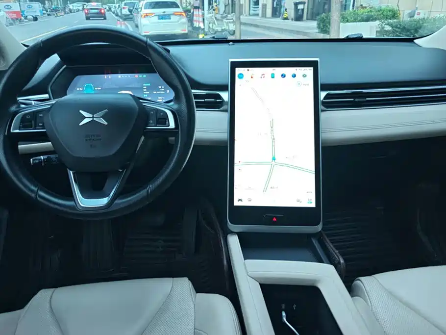 XPeng G3 — миниатюра 12
