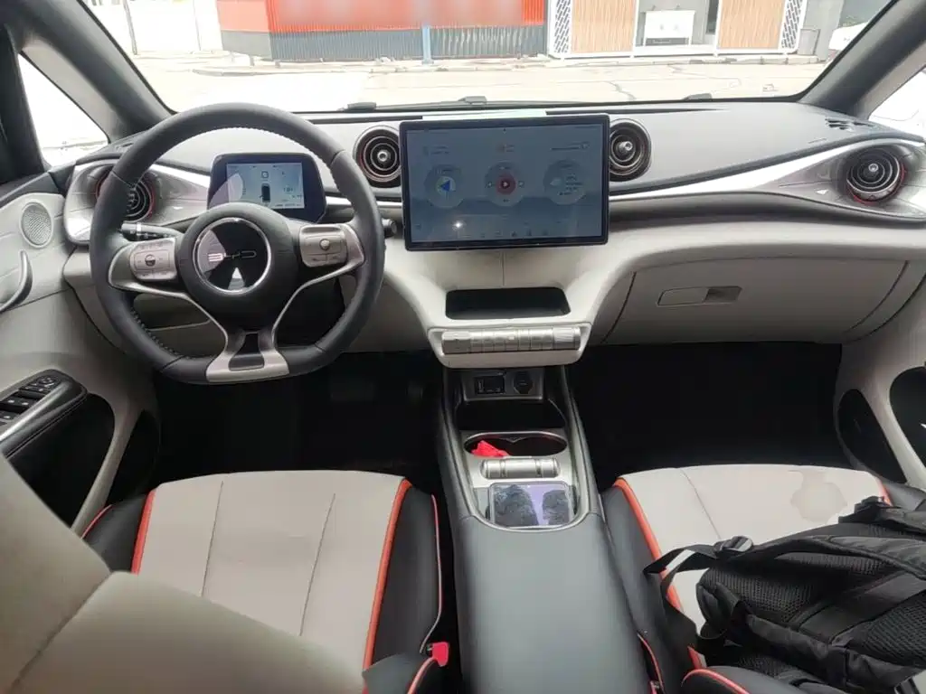 BYD Dolphin — миниатюра 10