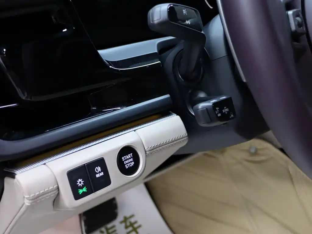 Porsche Panamera — миниатюра 8