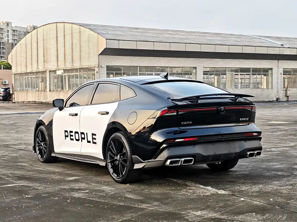 Changan UNI-V — миниатюра 13