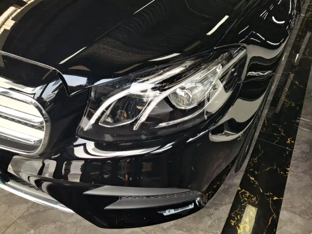 Mercedes-Benz E-Class — миниатюра 24