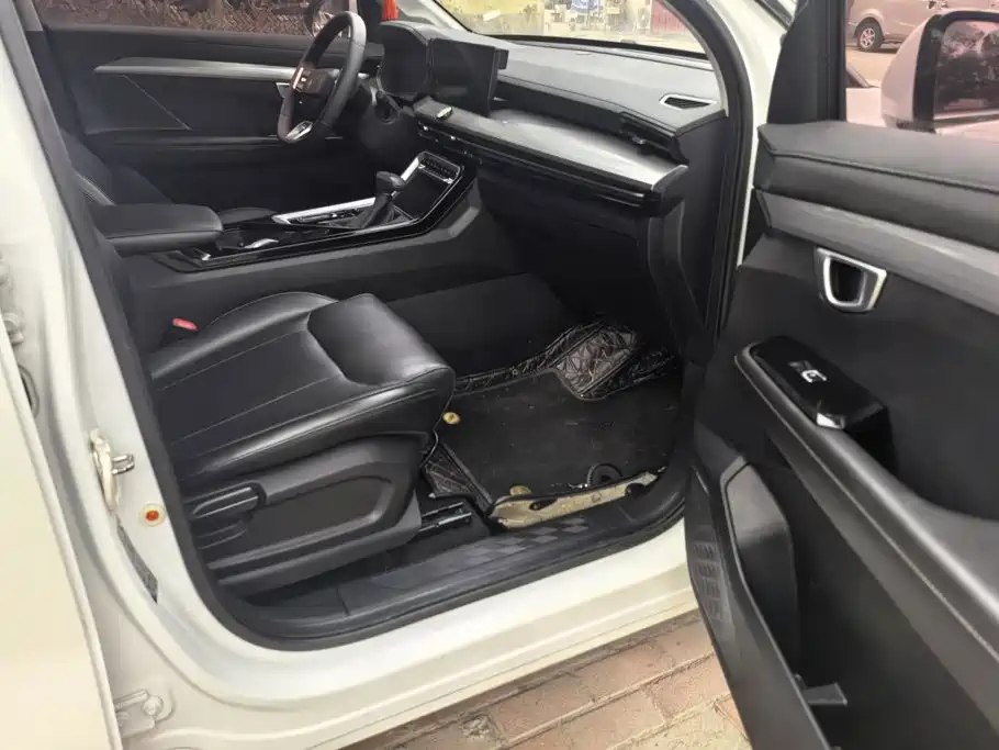 Wuling Xingchen — миниатюра 8