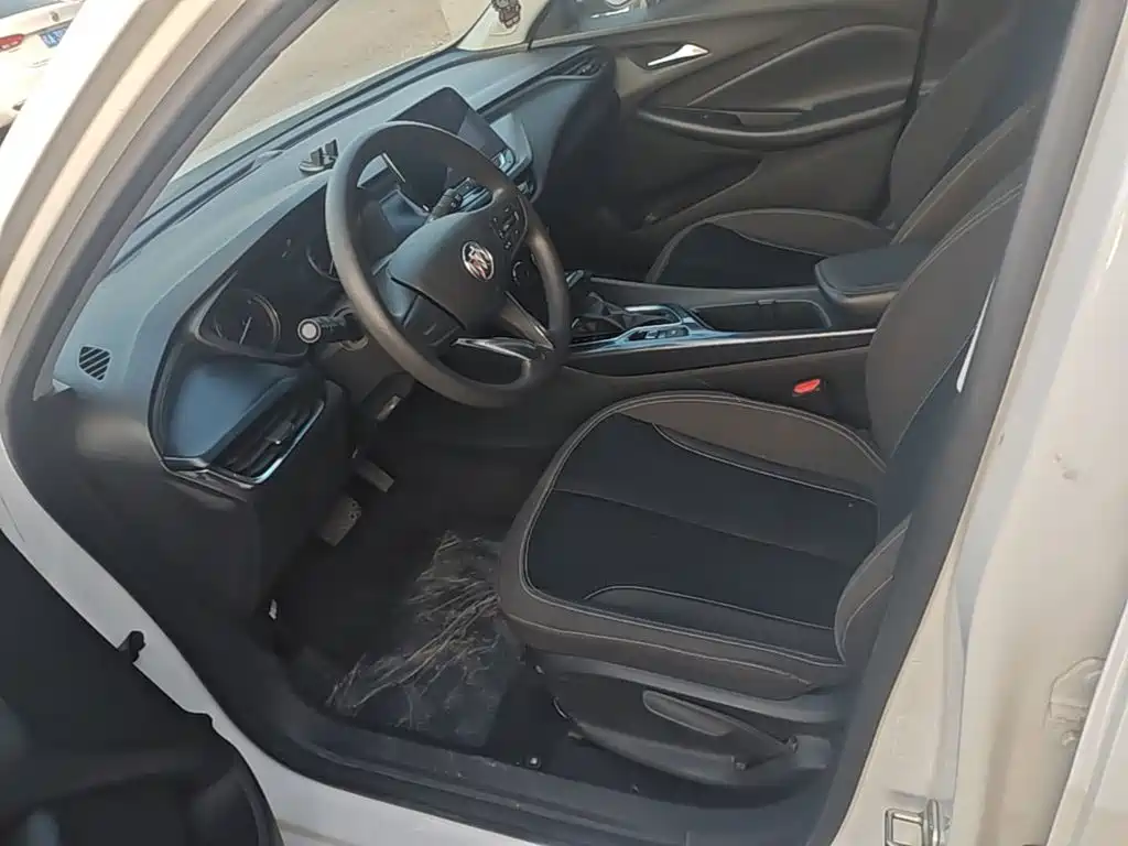 Buick Verano — миниатюра 15
