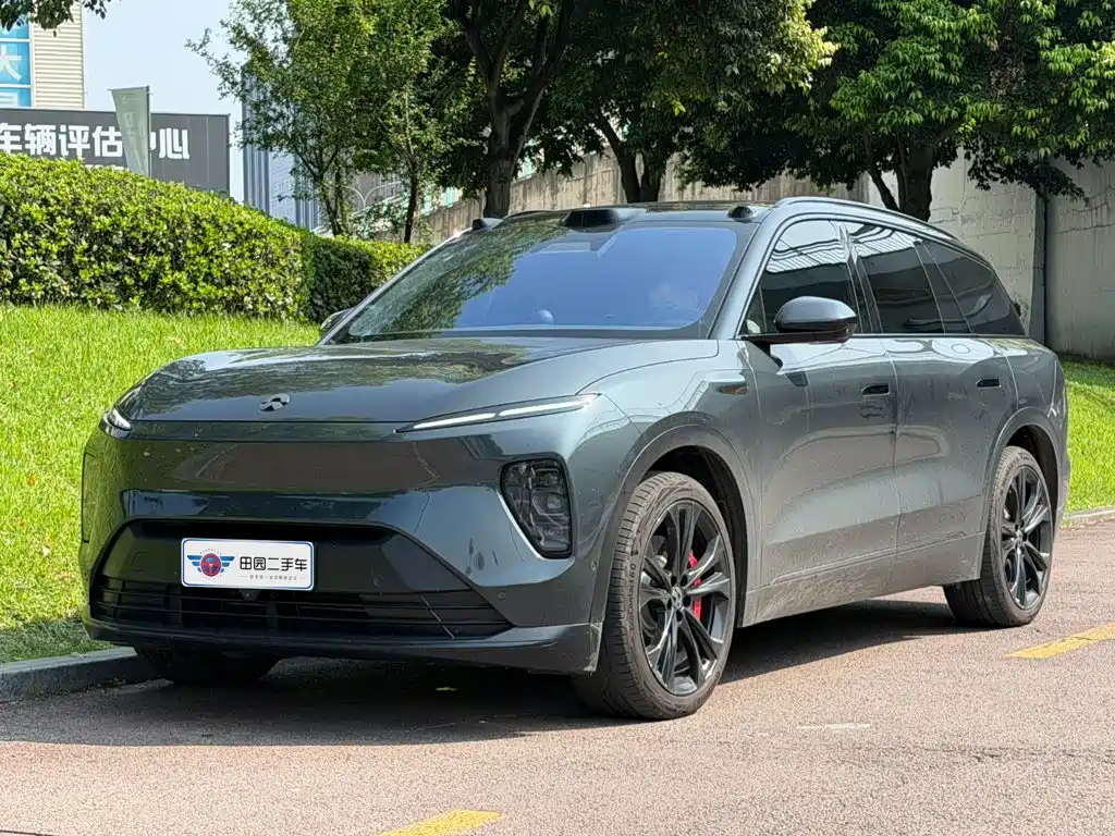 NIO ES8 2024 100kWh