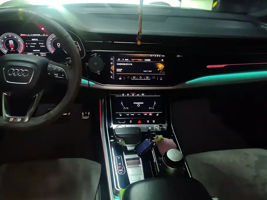 Audi Q8 — миниатюра 12