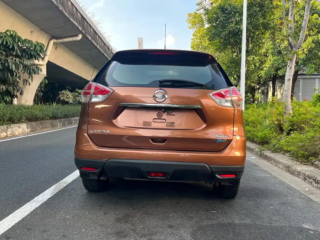 Nissan X-Trail — миниатюра 5