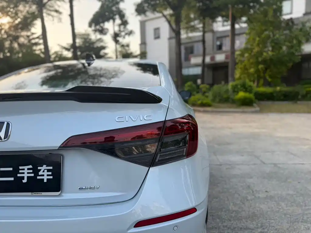 Honda Civic — миниатюра 16