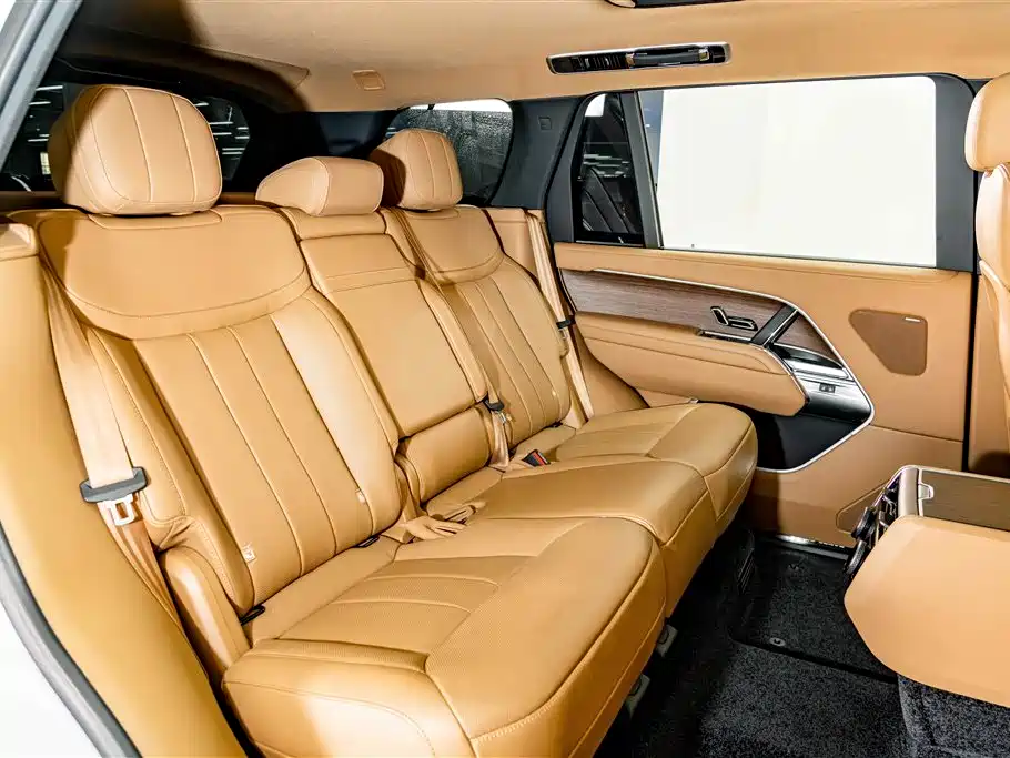 Land Rover Range Rover — миниатюра 23