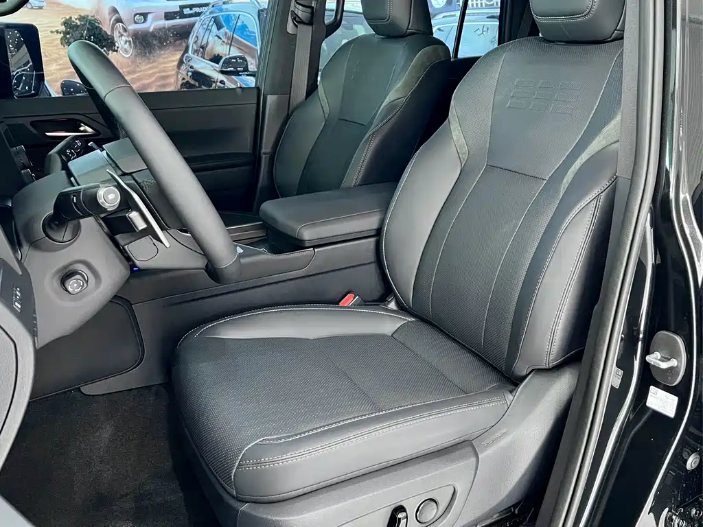 Lexus GX — миниатюра 6