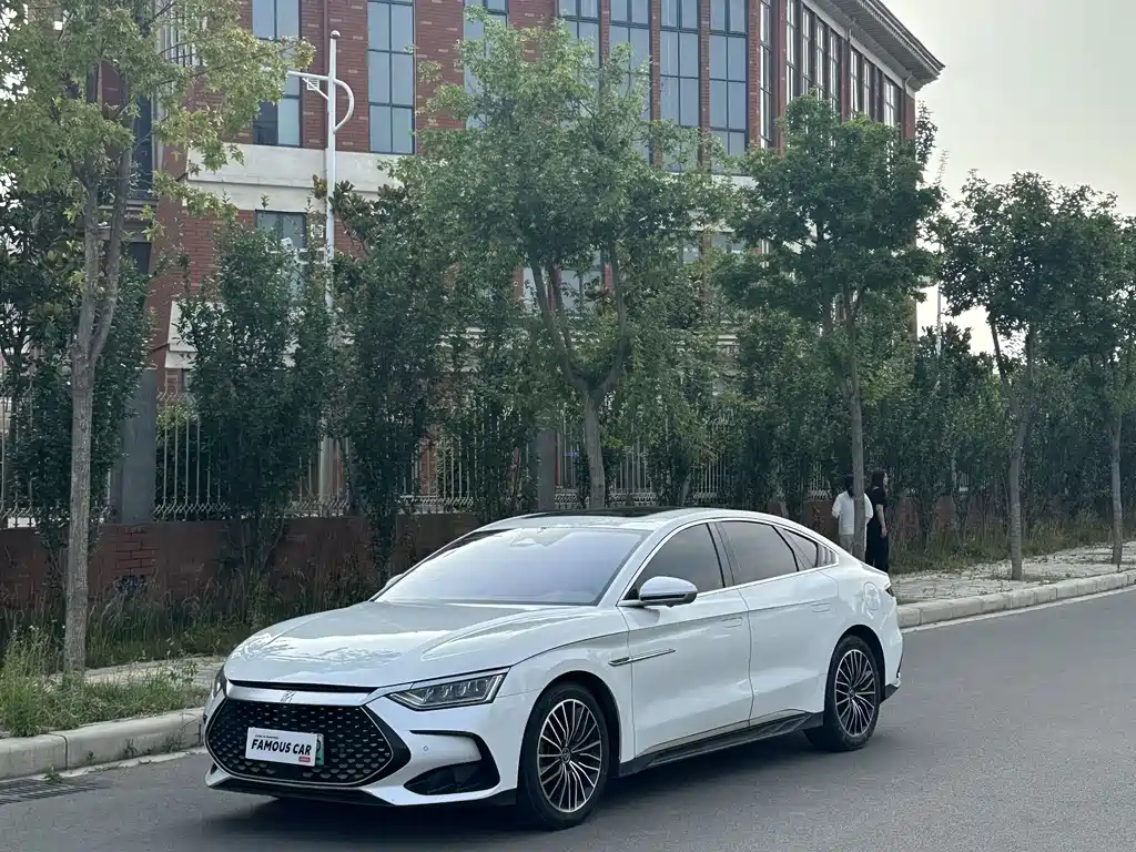 BYD Han 2022 DM-i 121KM Premium