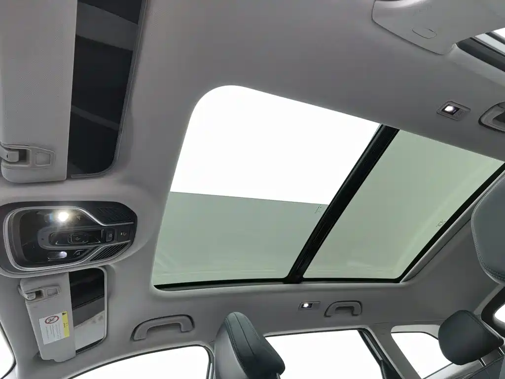 Geely Boyue L — миниатюра 14