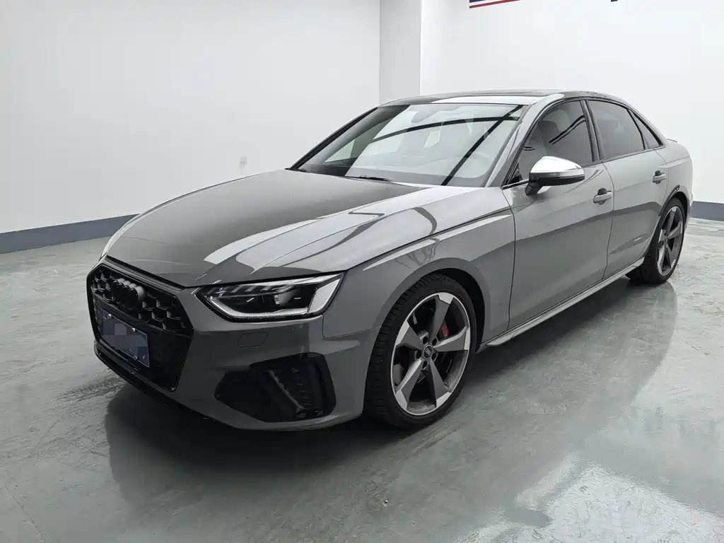Audi S4