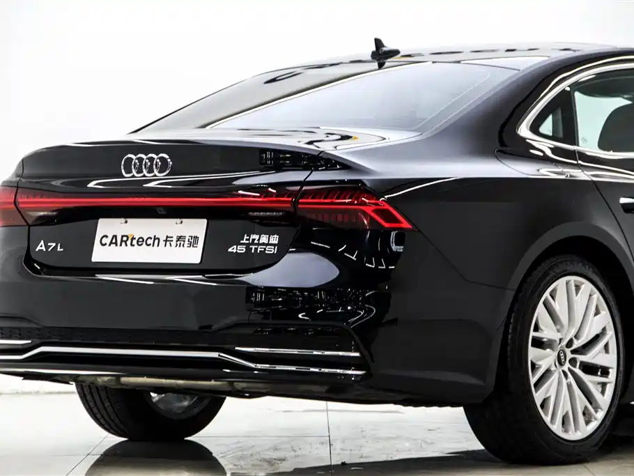 Audi A7L 2024 45TFSI S-line